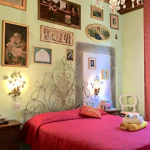 La Stagione Dell'arte Alloggio in famiglia Camaiore